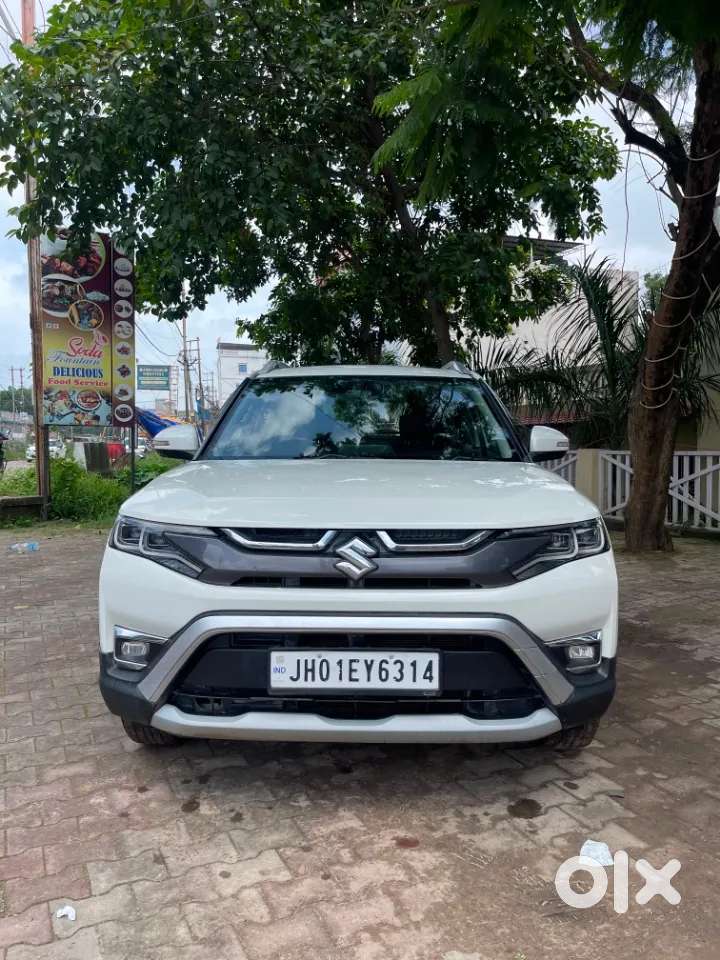 Maruti Suzuki Brezza 1.5 Zxi At Smart Hybrid Dual Tone, 2023, Petrol