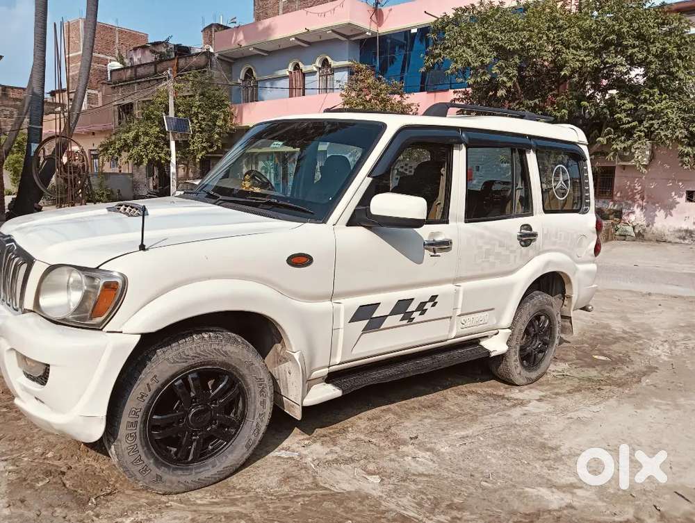 Mahindra Scorpio Vlx 2014 With Features