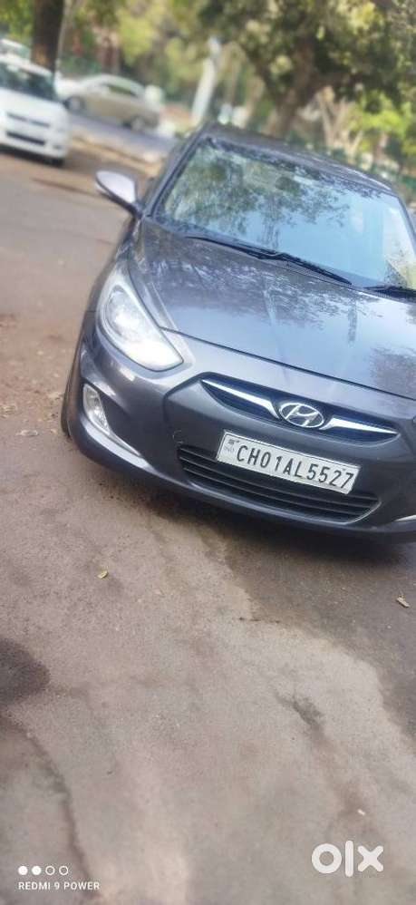 Hyundai Verna 1.5 Sx Ivt, 2011, Petrol