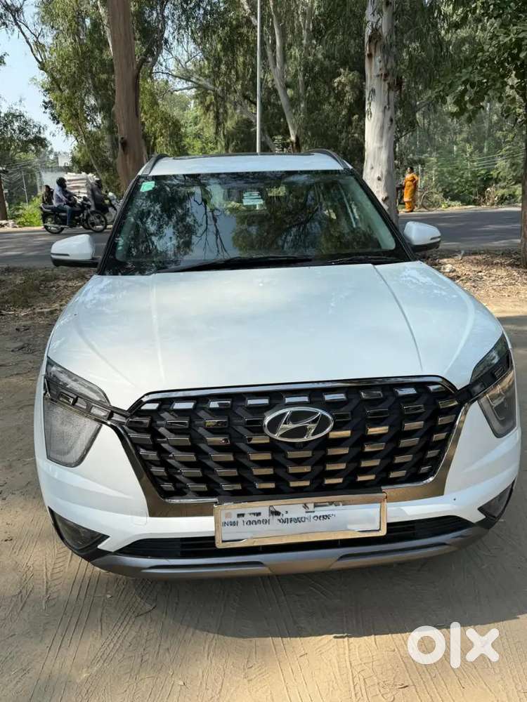 Hyundai Alcazar 2022 Diesel 80000 Km Driven