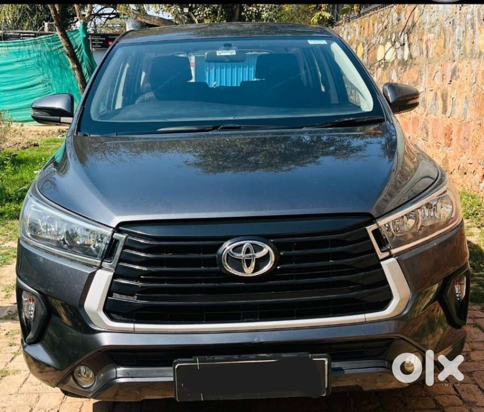 Toyota Innova Crysta 2.4 Gx Limited Edition At 7 Str, 2022, Diesel