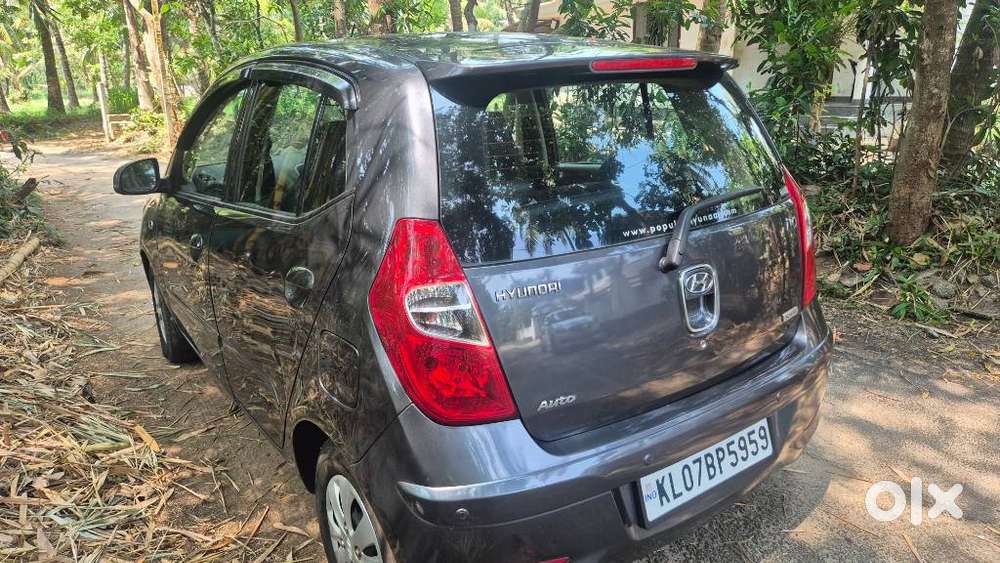 Hyundai I10 Sportz At, 2010, Petrol