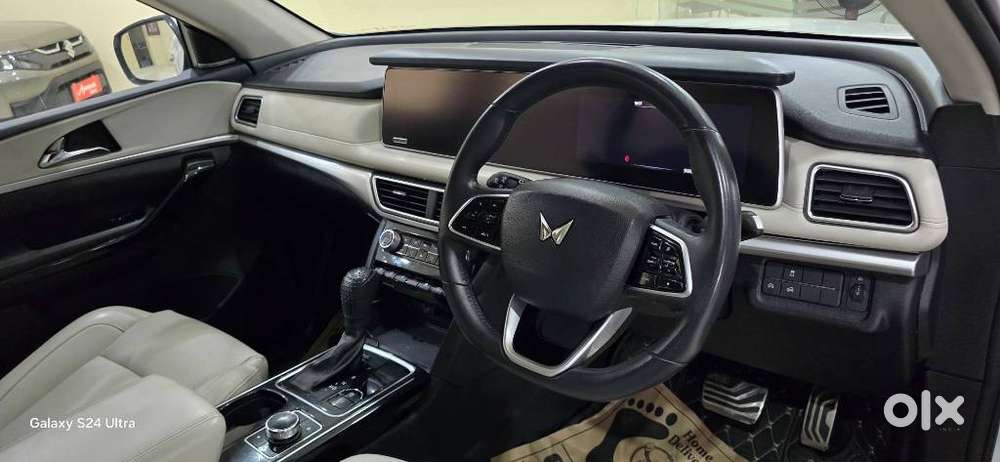 Mahindra Xuv700 2.2 Ax 7 Diesel At Str Awd, 2022, Diesel