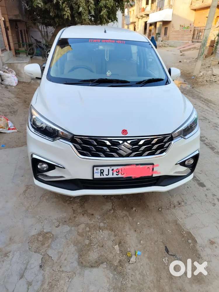 Maruti Suzuki Ertiga 2024 Petrol 30500 Km Driven