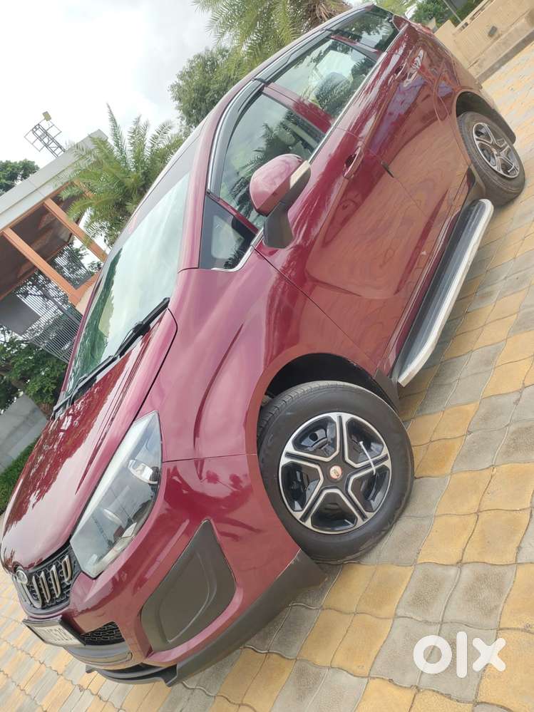 Mahindra Marazzo M2, 2019, Diesel