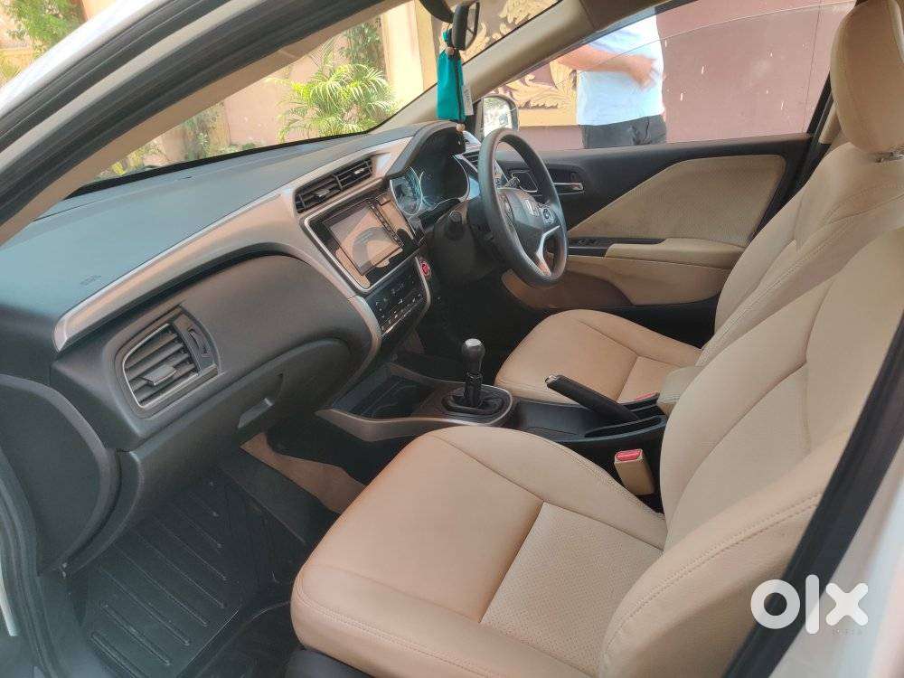 Honda City I-vtec V, 2020, Petrol