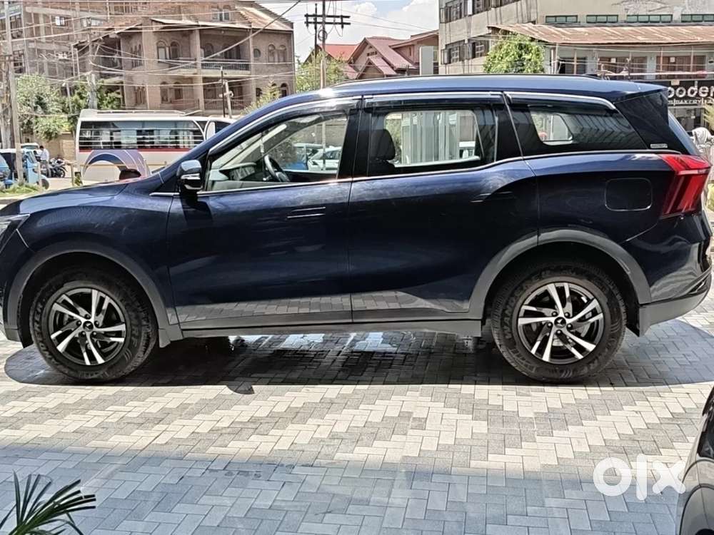 Mahindra Xuv700 2.2 Ax 5 Diesel At 7 Str, 2024, Diesel