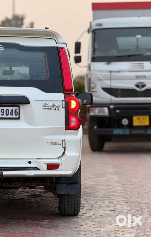 Mahindra Scorpio Classic 2.2 S 11 Mt 7 Str, 2023, Diesel