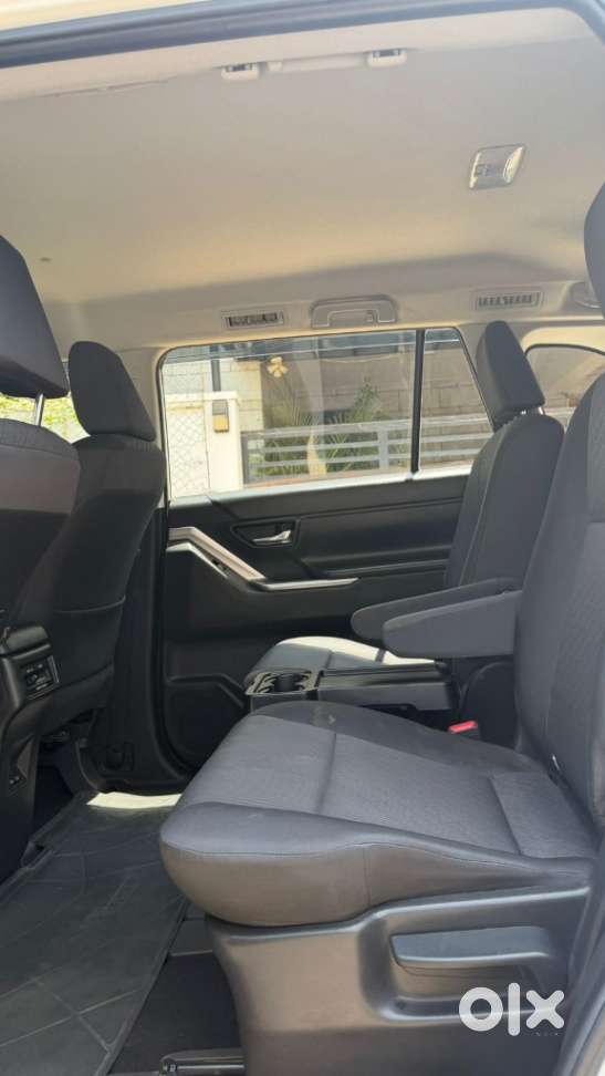 Toyota Innova Hycross 2.0 Gx 7 Str, 2024, Petrol
