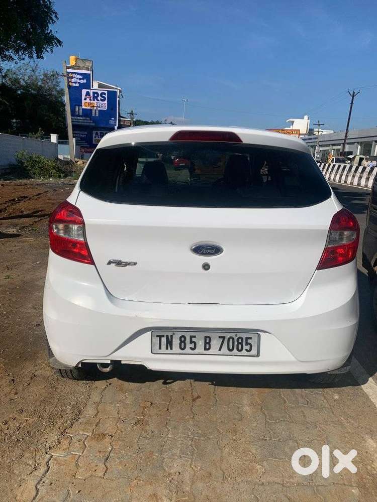 Ford Figo 1.2p Trend Mt, 2015, Petrol