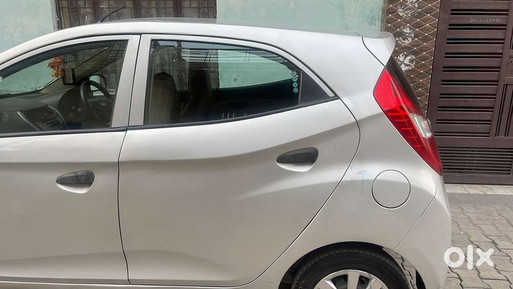 Hyundai Eon 2012