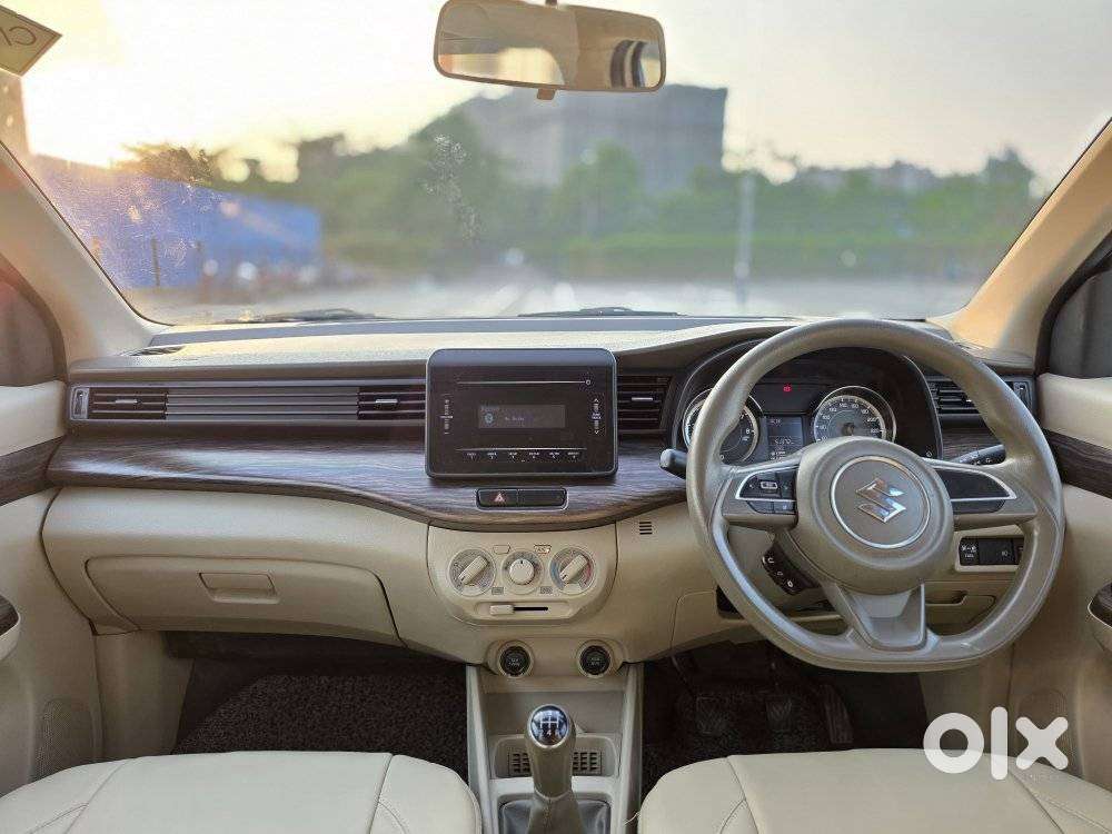 Maruti Suzuki Ertiga 2022-2023 Vxi Cng, 2022, Cng & Hybrids