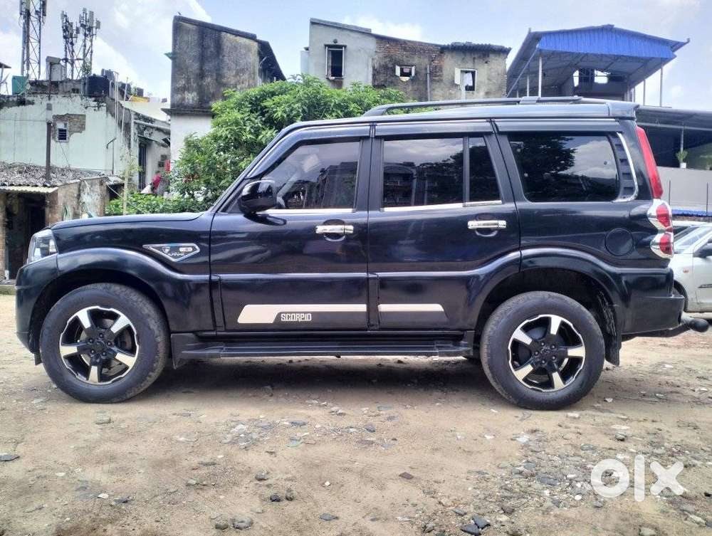 Mahindra Scorpio Classic 2.2 S 11 Mt 7 Str, 2023, Diesel