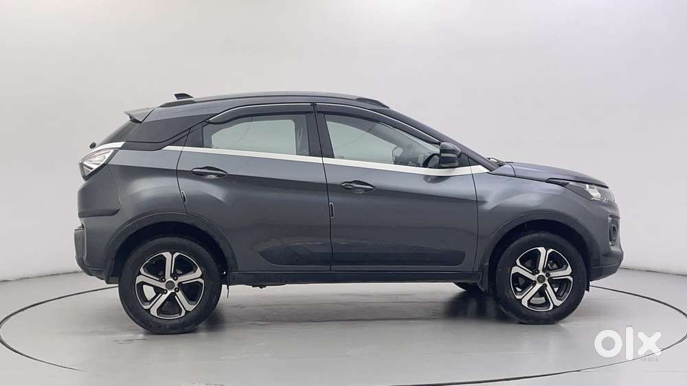 Tata Nexon 1.2 Revotron Xz Plus (s), 2023, Petrol
