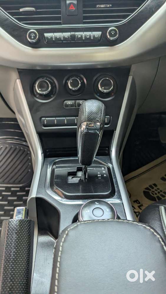 Tata Nexon 1.2 Revotron Xma Amt (s), 2019, Petrol