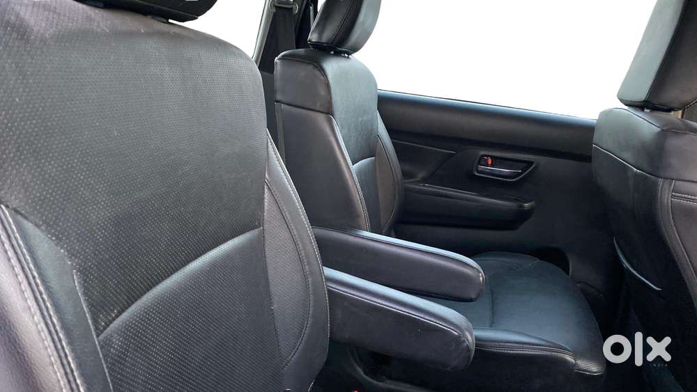 Maruti Suzuki Xl6 1.5 Alpha Plus Mt, 2022, Petrol