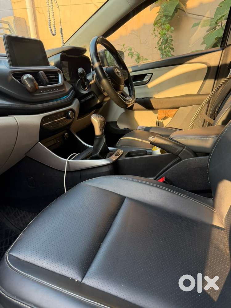 2022 Tata Altroz Diesel Manual