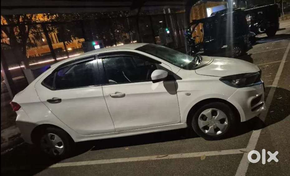 Tata Tigor EV 2023 with low km - Photo 3