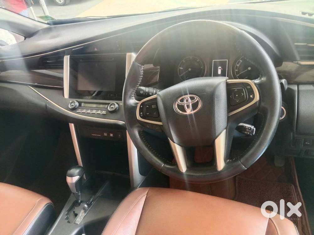 Toyota Innova Crysta, 2016, Diesel