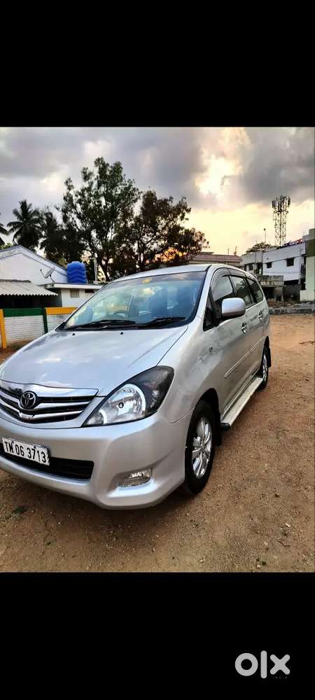 Toyota Innova 2.5 V 2009