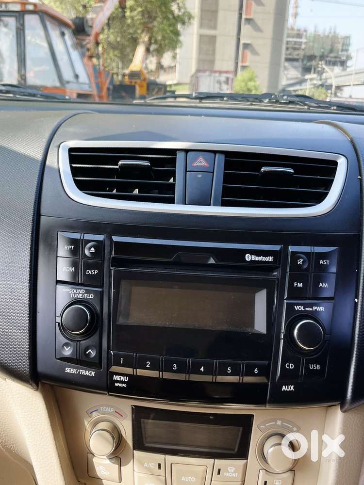 Maruti Suzuki Dzire 1.2 Zxi, 2015, Petrol