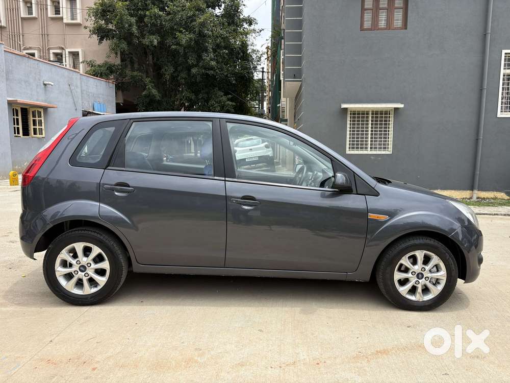 Ford Figo Diesel Titanium, 2012, Diesel