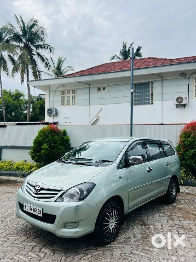 Toyota Innova 2.0 Gx 8 Str, 2005, Diesel