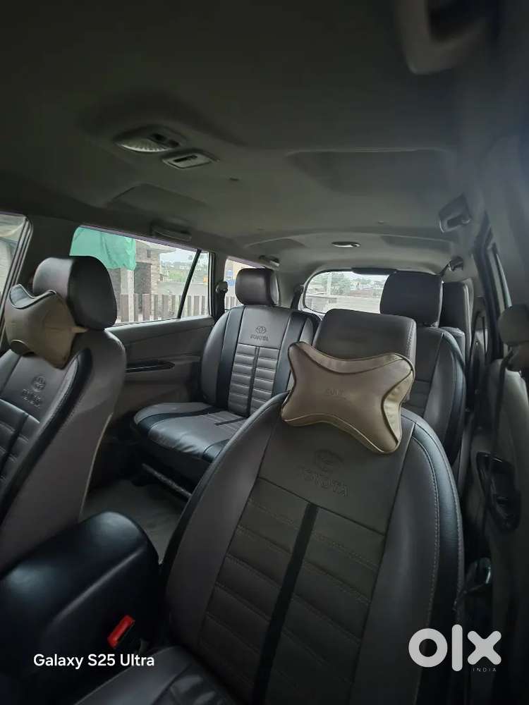 Toyota Innova 2015 Diesel Well Maintained