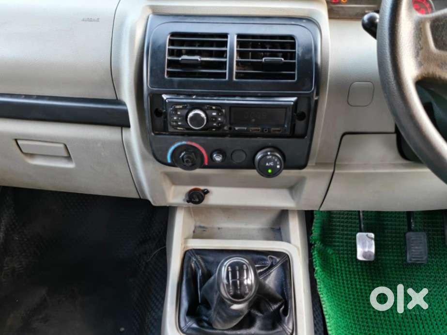 Mahindra Bolero B4, 2022