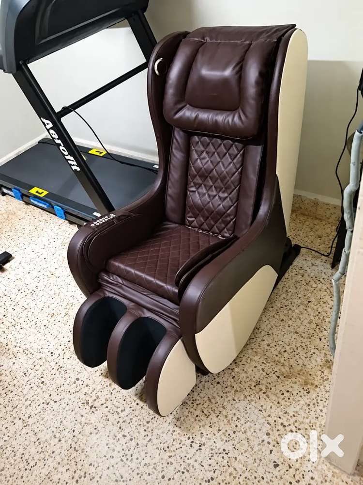 Lifelong Full Body Massage Chair

LLM549 + Best Physiotherapy & Relax