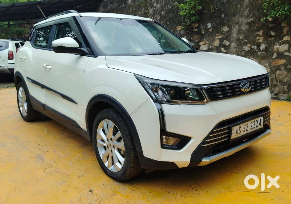 Mahindra Xuv300 W8, 2020, Petrol