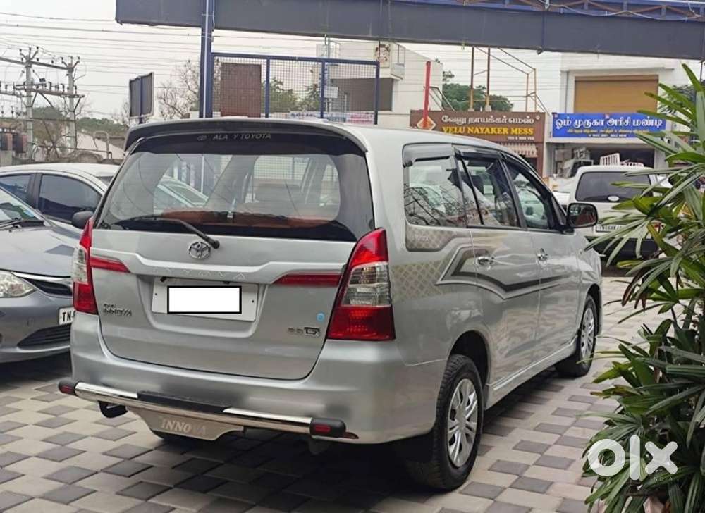 Toyota Innova 2.5 Gx 8 Str Bs-iii, 2015, Diesel