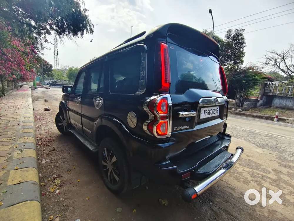 Mahindra Scorpio Classic 2019