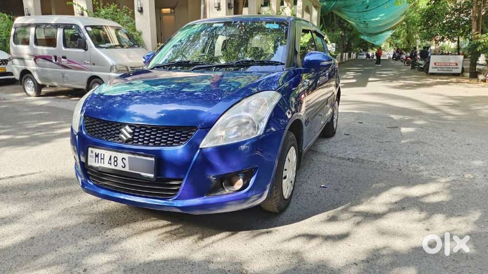 Maruti Suzuki Swift Vxi Abs Bsiv, 2014, Petrol