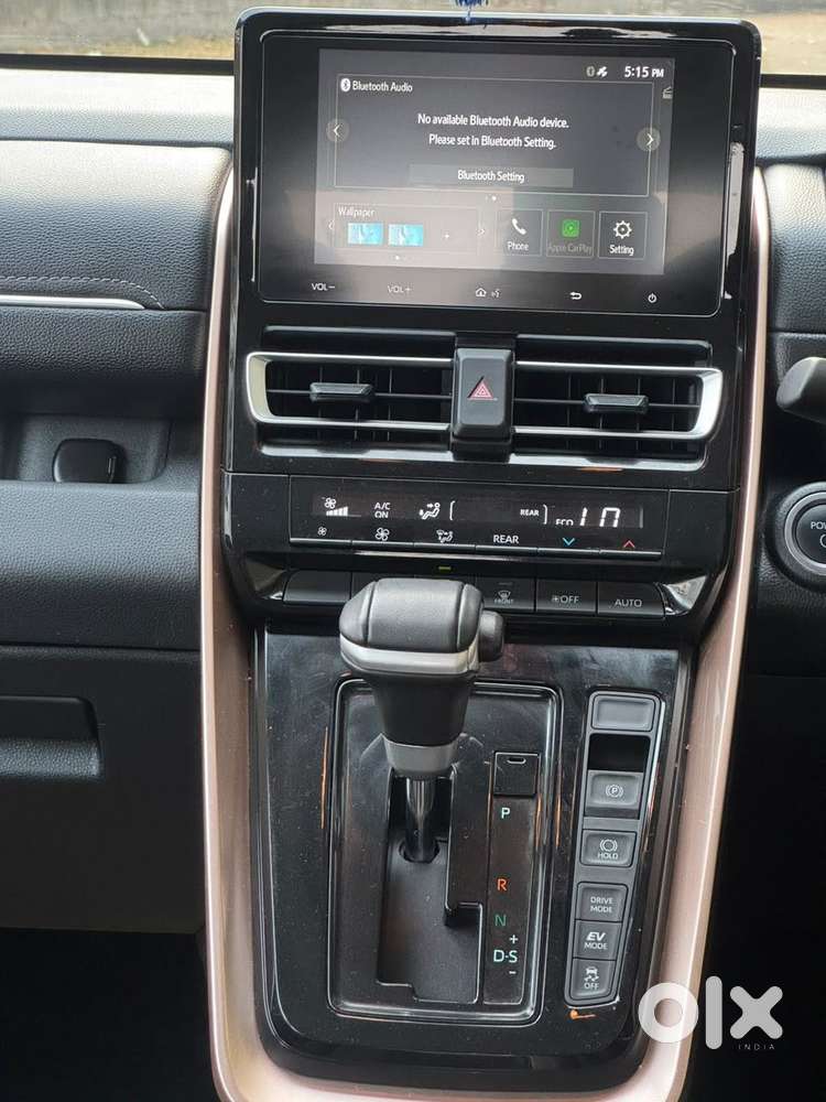 Maruti Suzuki Invicto Zeta Plus 7str, 2025, Electric