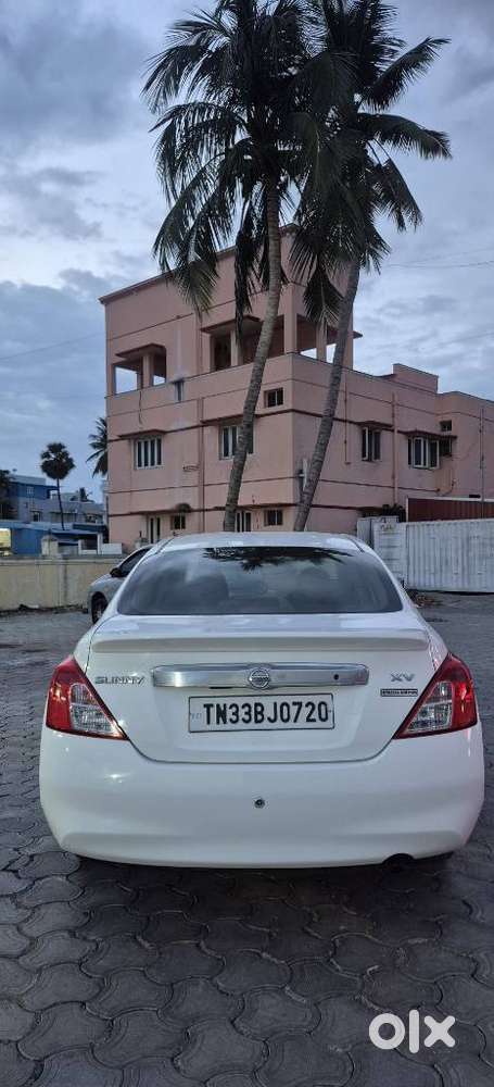 Nissan Sunny Special Edition, 2015, Petrol