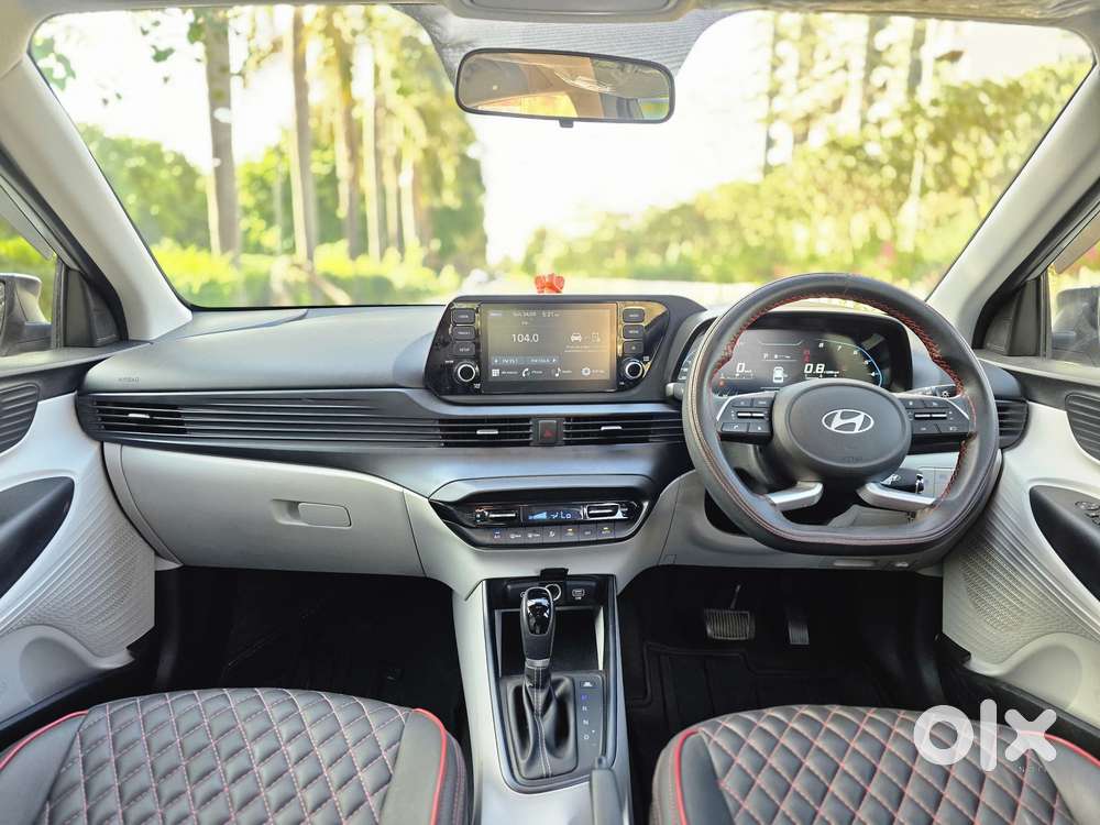 Hyundai I20 Sportz 1.2 Ivt, 2023, Petrol