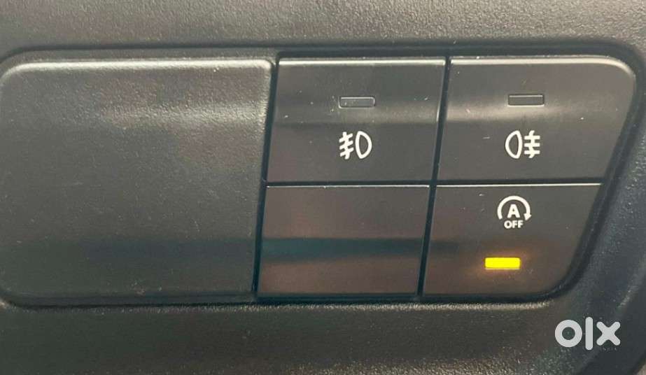Tata Altroz Xz, 2020, Petrol
