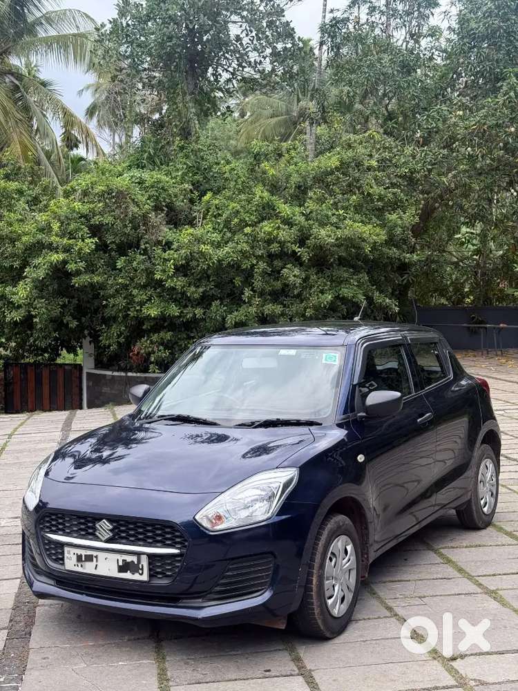 Maruti Suzuki Swift 2022 Petrol 30500 Km Driven
