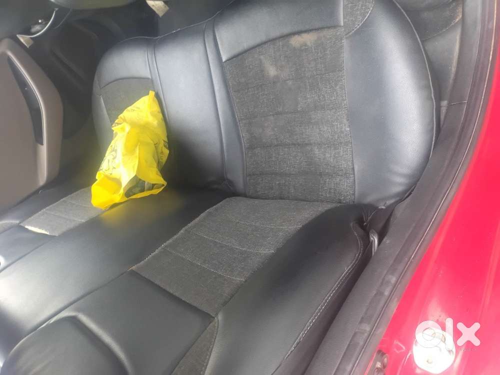 Hyundai I20 1.4 Asta (at), 2015, Diesel