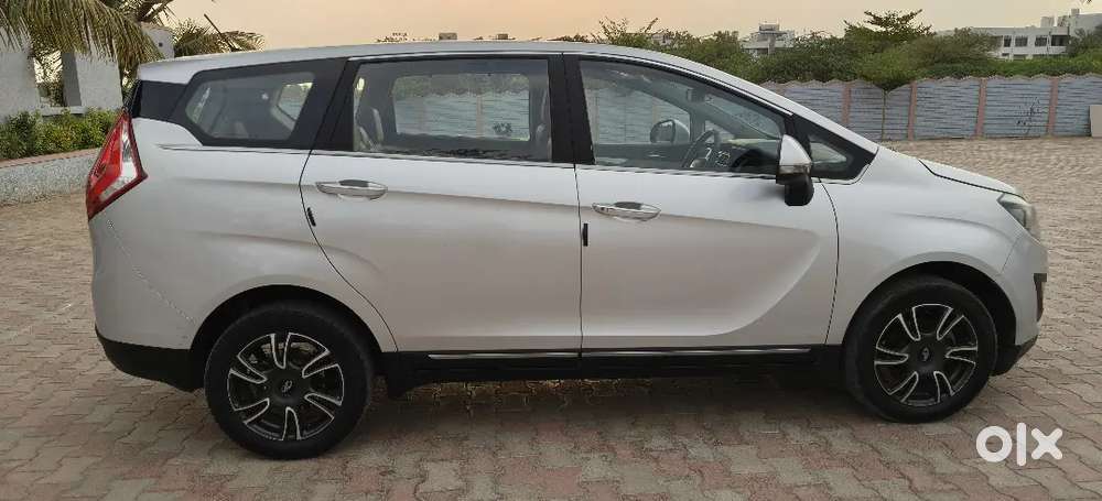 Mahindra Marazzo Diesel 2019