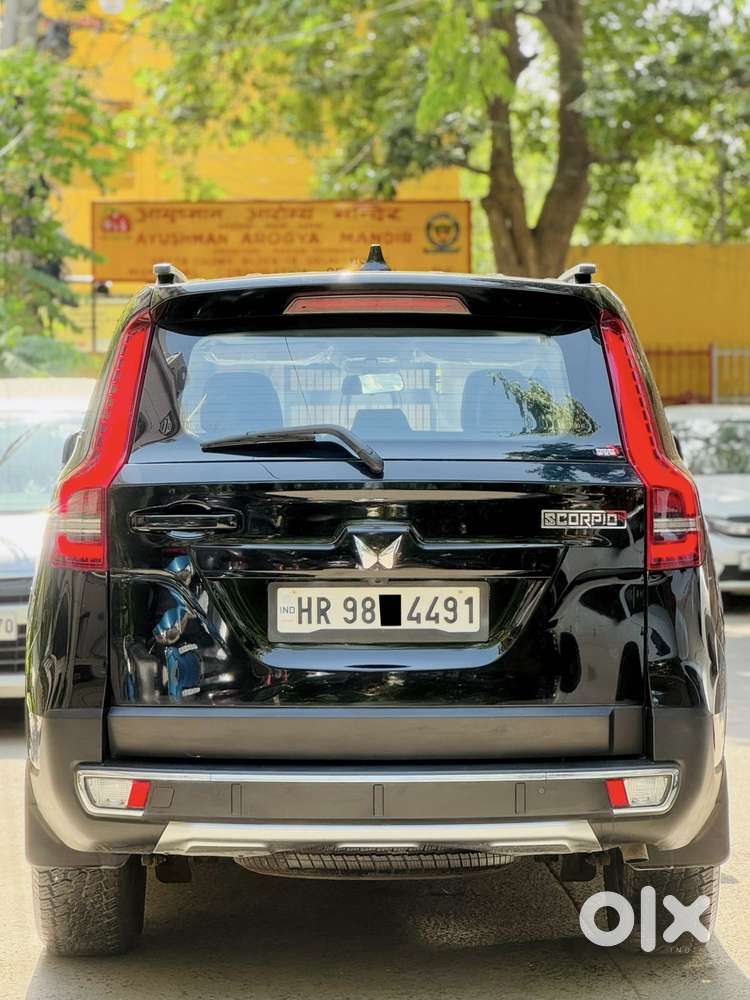 Mahindra Scorpio N D At 2wd Z8 S 7s Z8 Select, 2025, Petrol