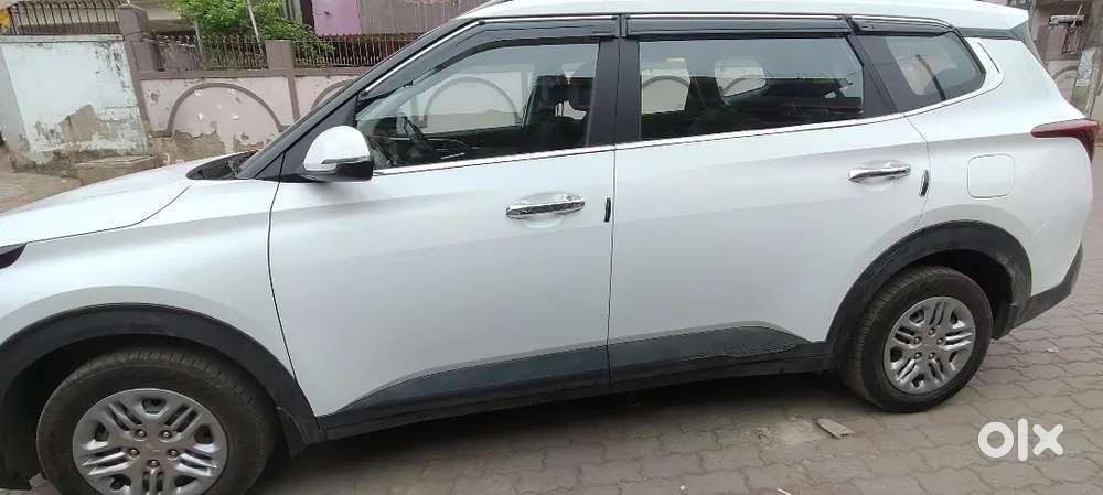 Kia Carens Prestige Sep 2023