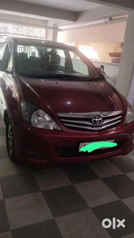 Toyota Innova Diesel 2010