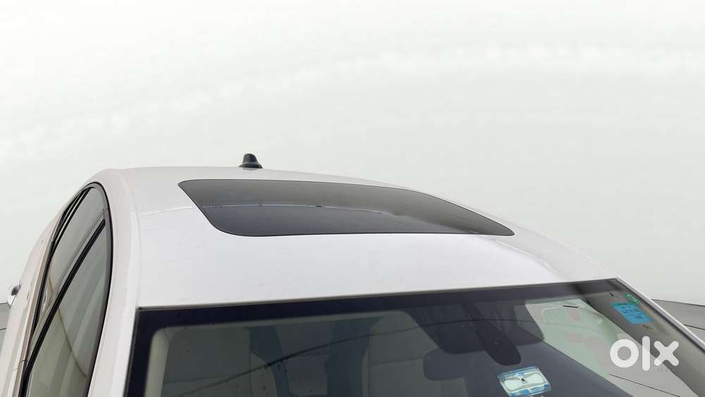 Skoda Slavia 1.5 Tsi Style Dsg, 2022, Petrol