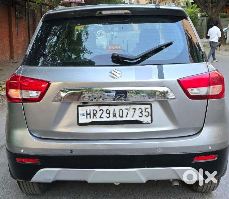 Maruti Suzuki Brezza Zdi+ Dual Tone, 2017, Diesel