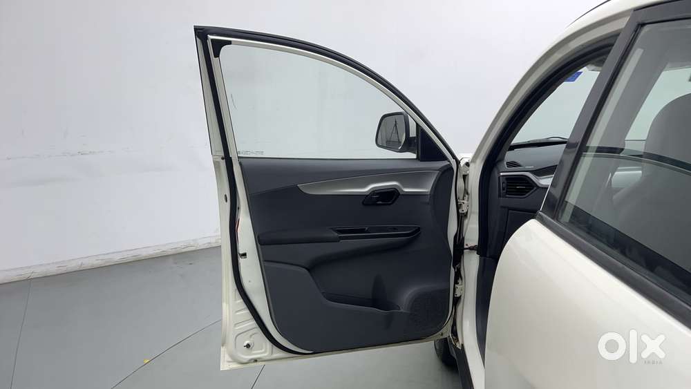Mahindra Kuv100 Nxt 1.2 K6 Plus Diesel 6 Str, 2018, Petrol