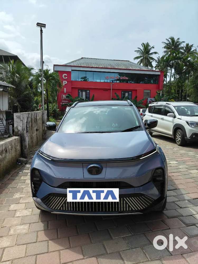 Tata Curvv Ev 2025 Km Driven