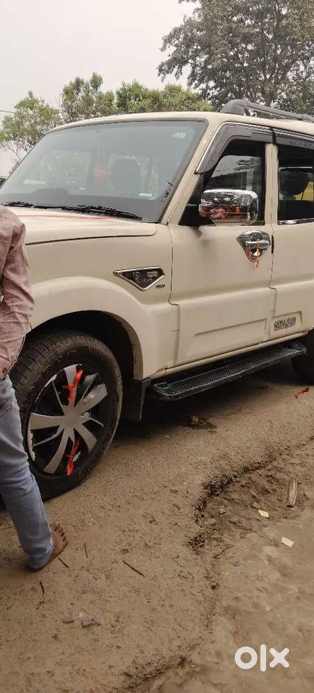 Mahindra Scorpio S5 Plus 2019