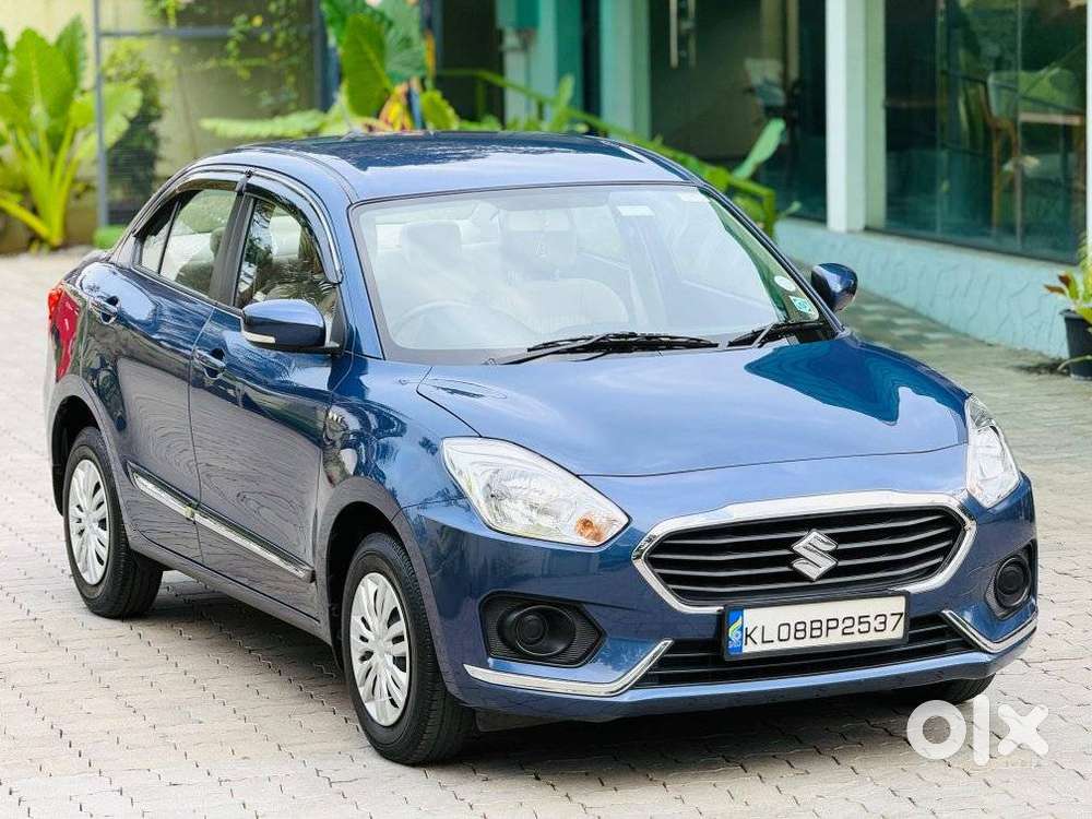 Maruti Suzuki Swift Dzire Vxi Optional, 2017, Petrol